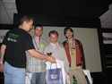 А вот в серой куртке уже двухкраткный чемпион xbox.fatalgame.com "Staryi"- Стариков Артём